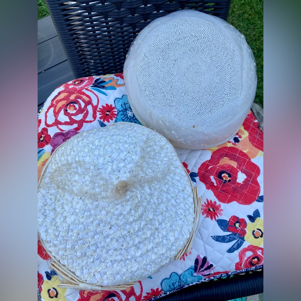 Vintage Women’s Hats Round Formal Sunday Derby Hat The Halle Bros Fisk Lot of 2